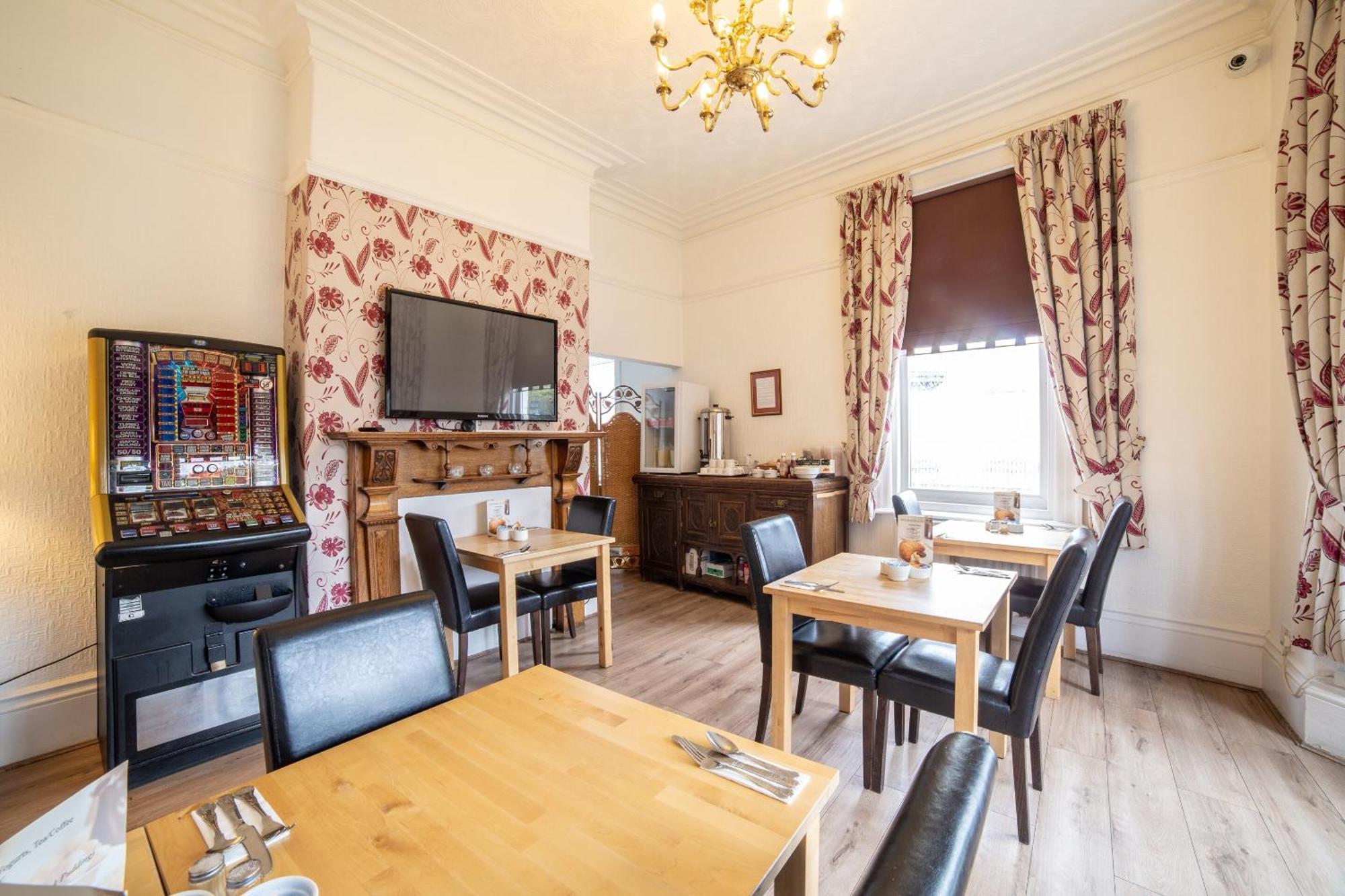 The Douglas Hotel Hartlepool Esterno foto