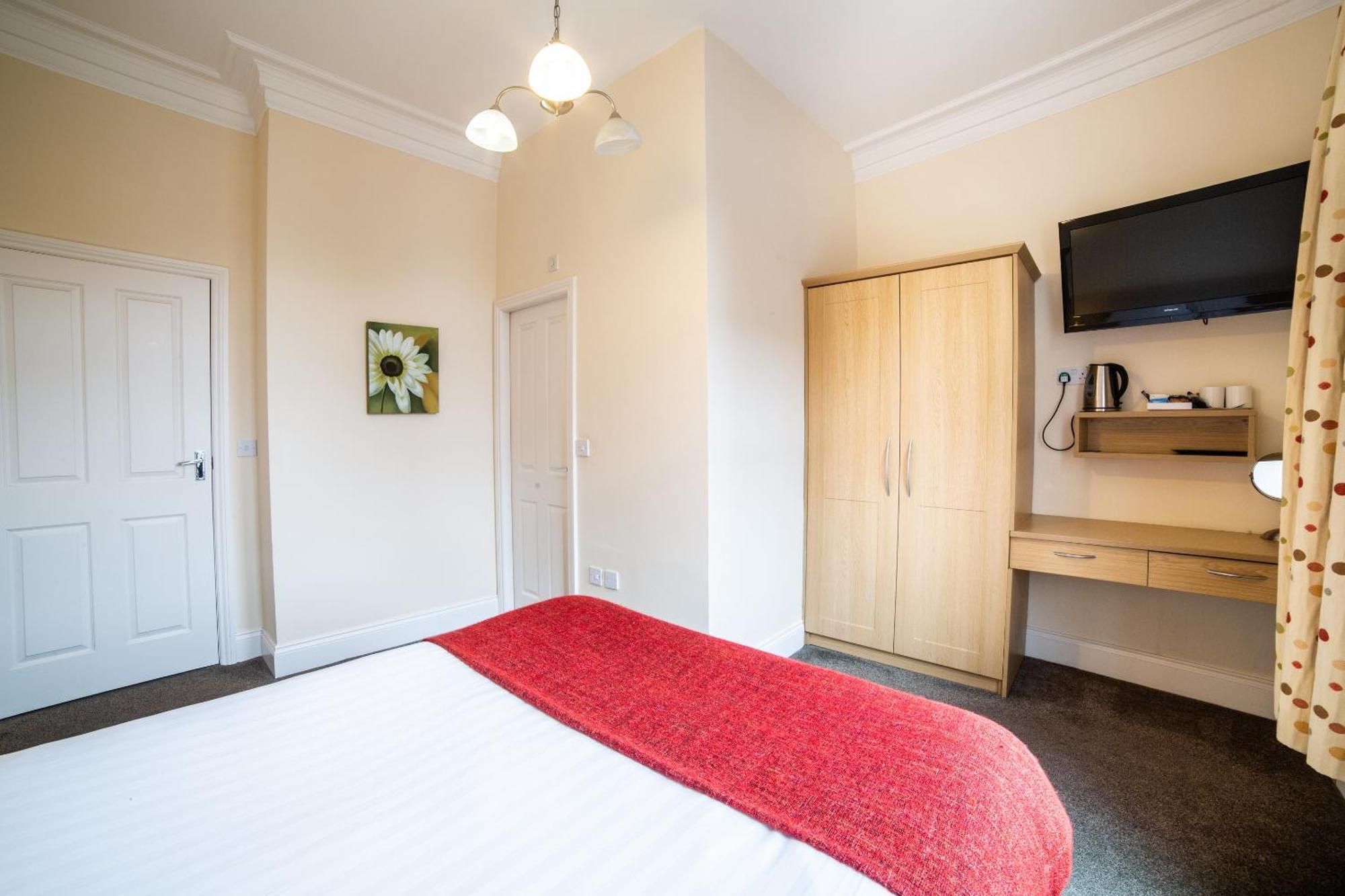 The Douglas Hotel Hartlepool Esterno foto